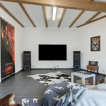 Deluxe Loft Hegau Bodensee شقة