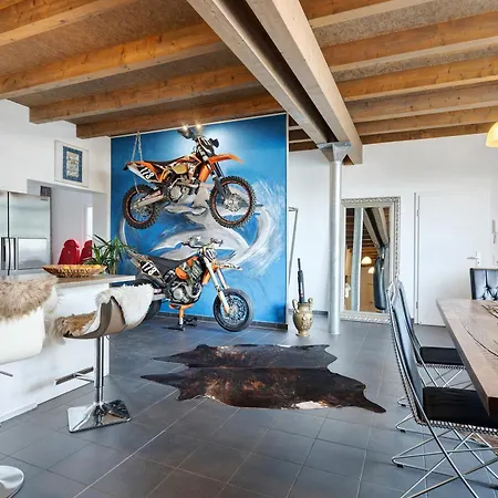 Deluxe Loft Hegau Bodensee شقة *