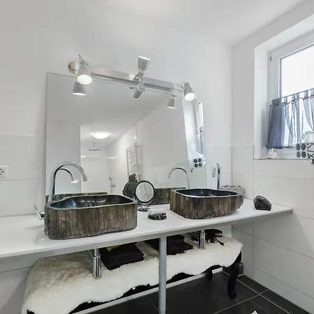 Deluxe Loft Hegau Bodensee شقة Hilzingen